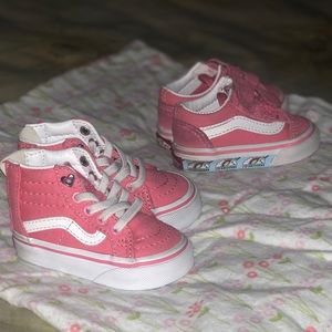 Baby Girl Vans x 2